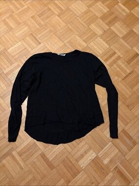 CHRLDR Women's Black Long-Sleeve Crewneck Top